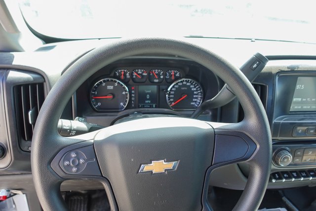 Vehicle image 16 of 23
