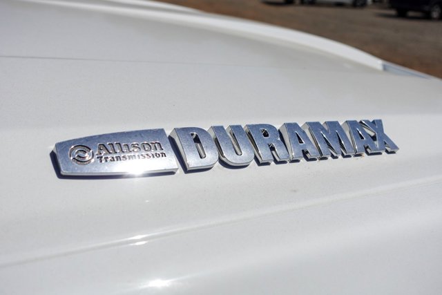 Vehicle image 4 of 23