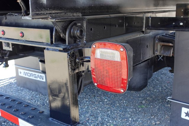Vehicle image 9 of 23