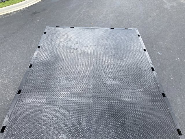 Vehicle image 15 of 27