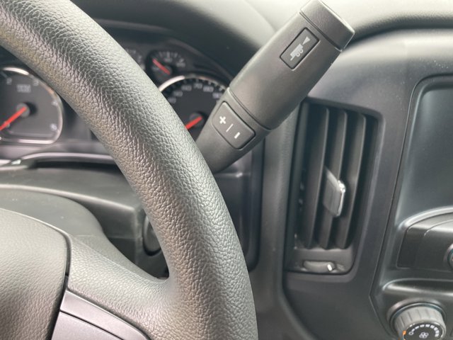 Vehicle image 22 of 27