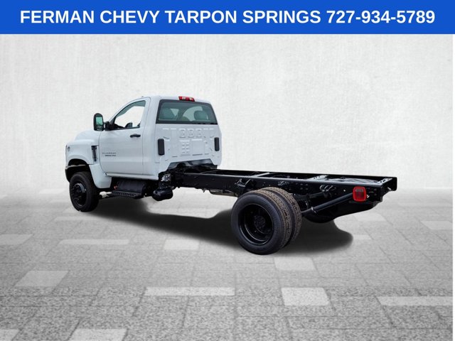 Vehicle image 10 of 28