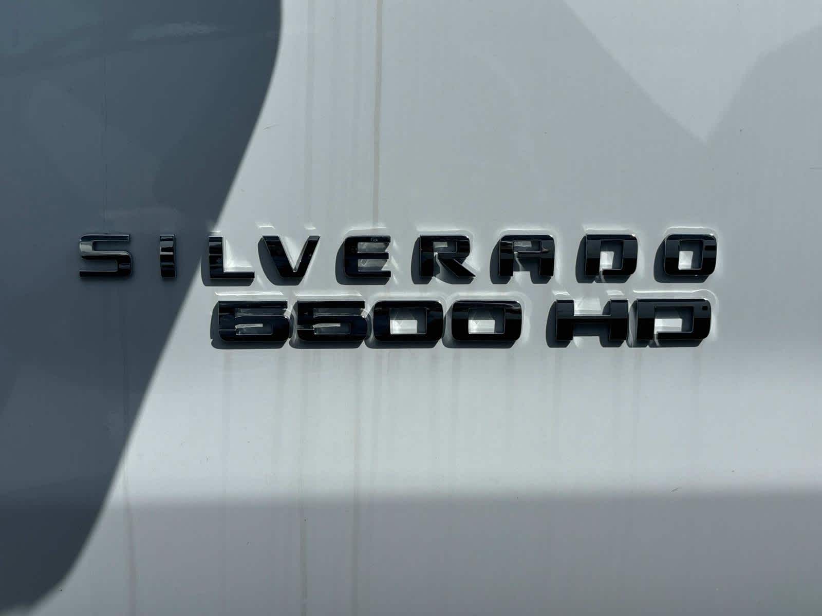 Vehicle image 30 of 38