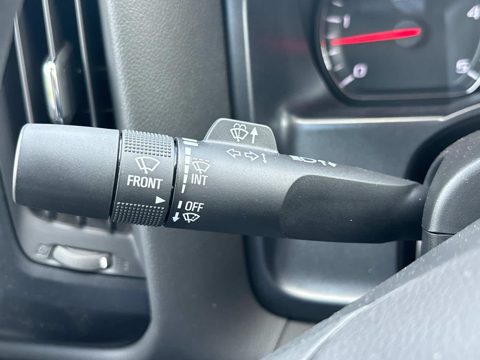 Vehicle image 14 of 38