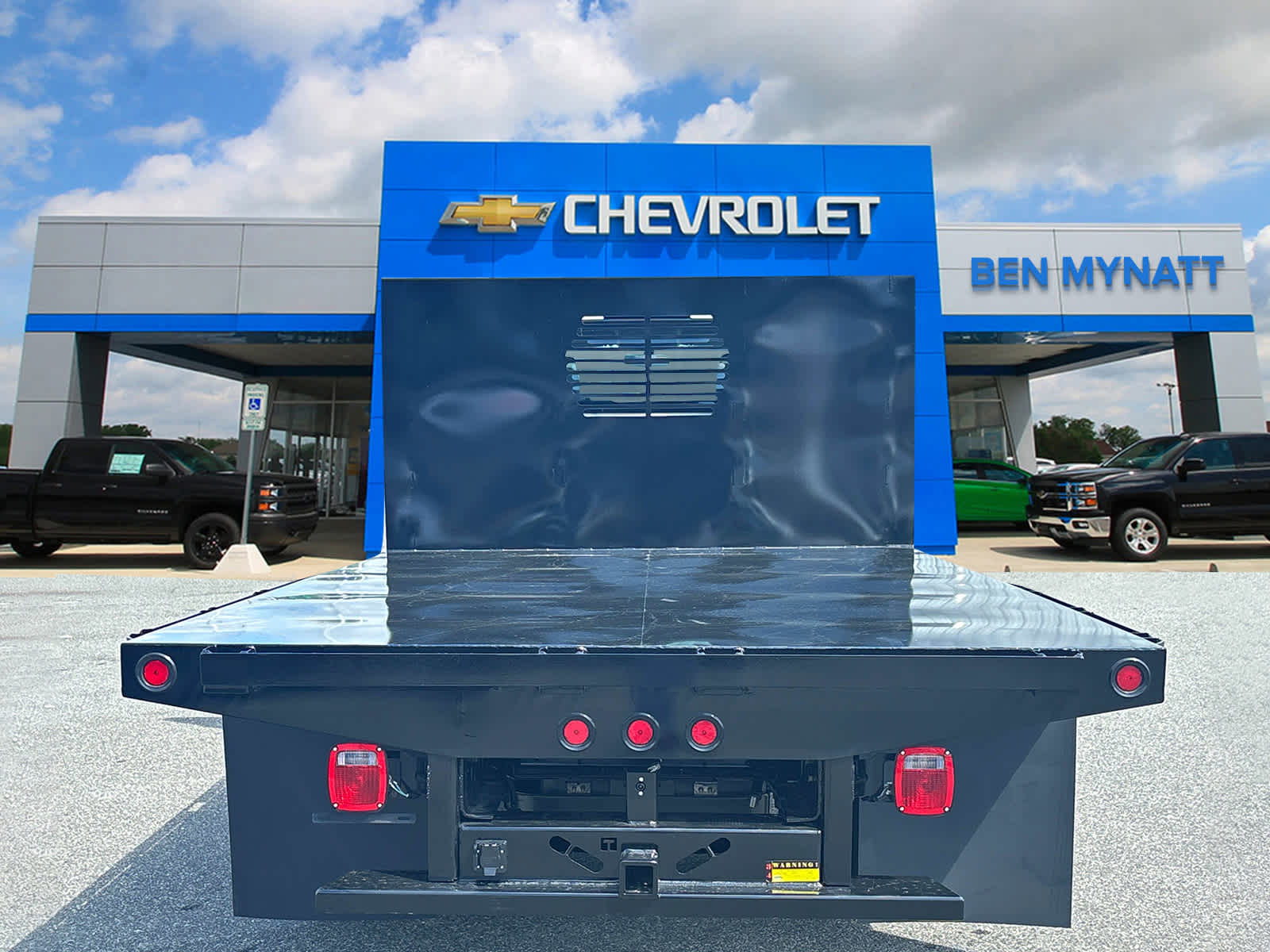 Vehicle image 6 of 38