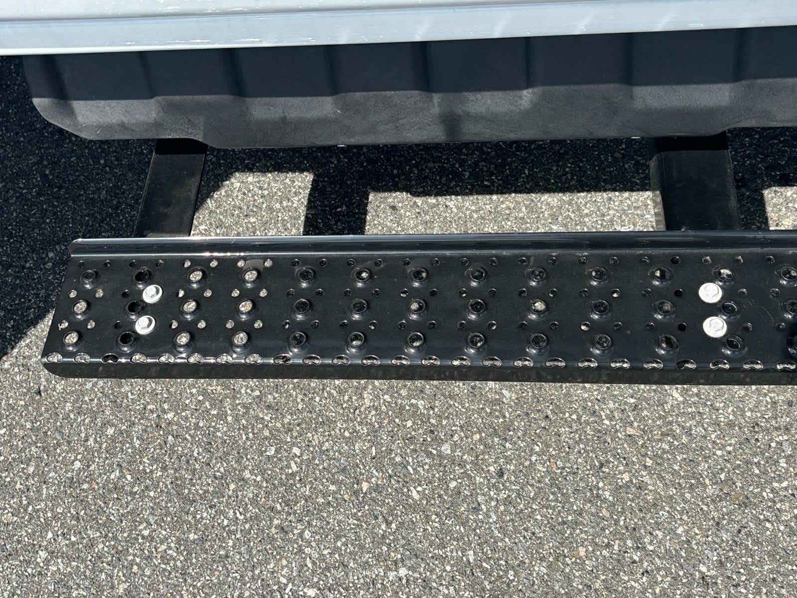 Vehicle image 31 of 38