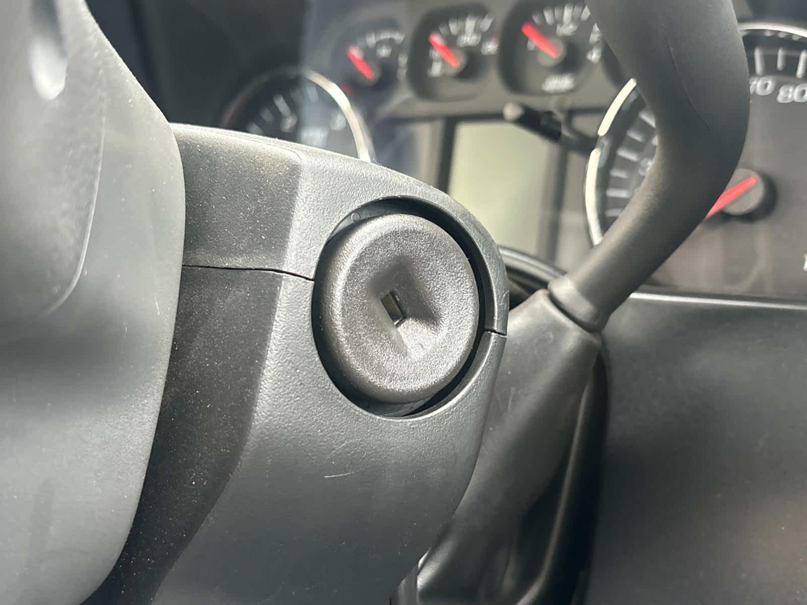Vehicle image 20 of 44