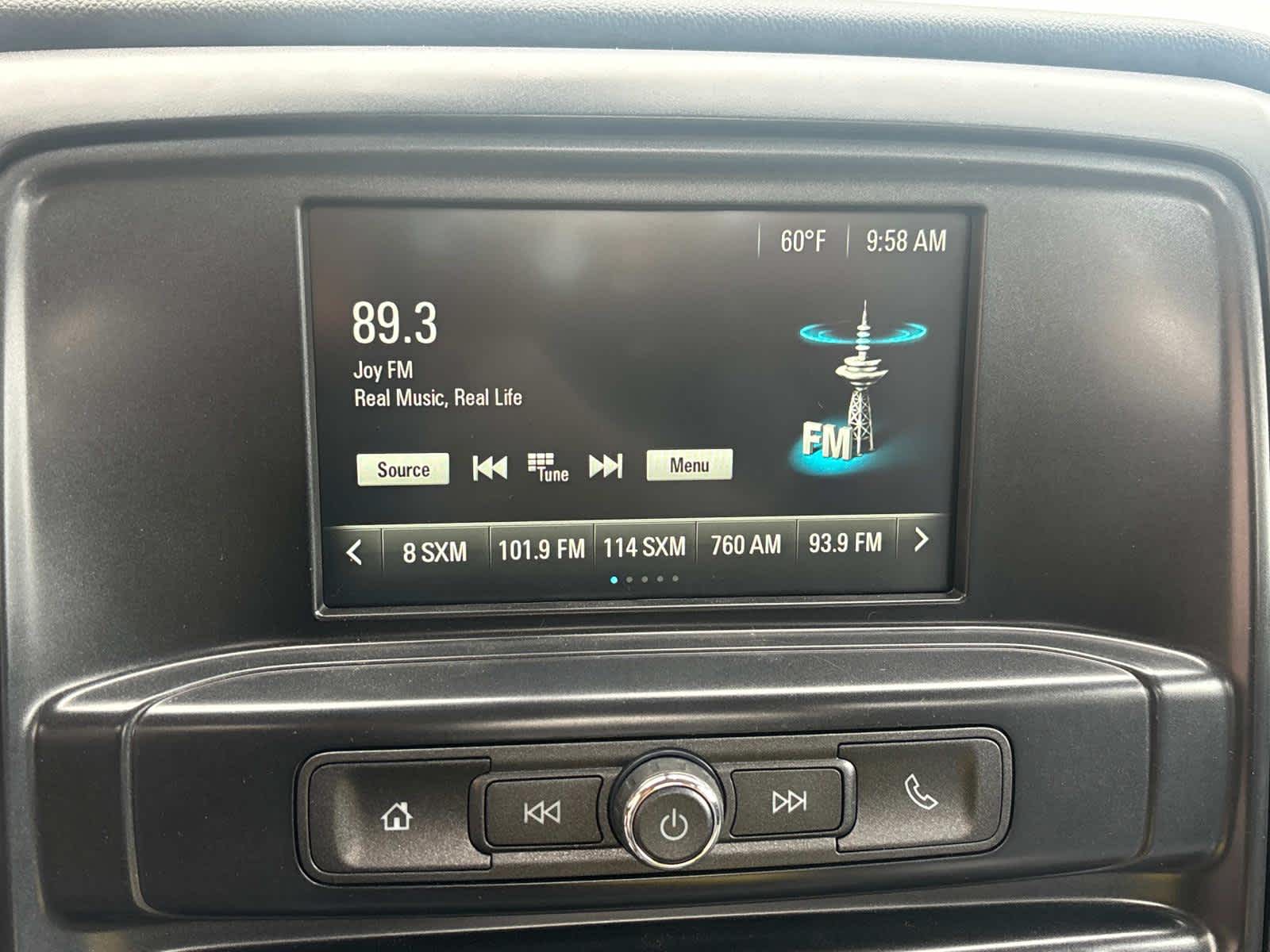 Vehicle image 11 of 44