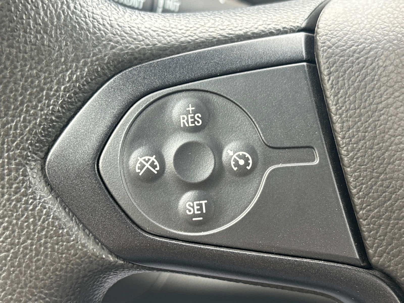Vehicle image 16 of 44
