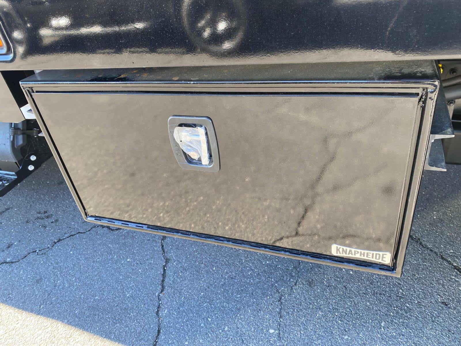 Vehicle image 26 of 41