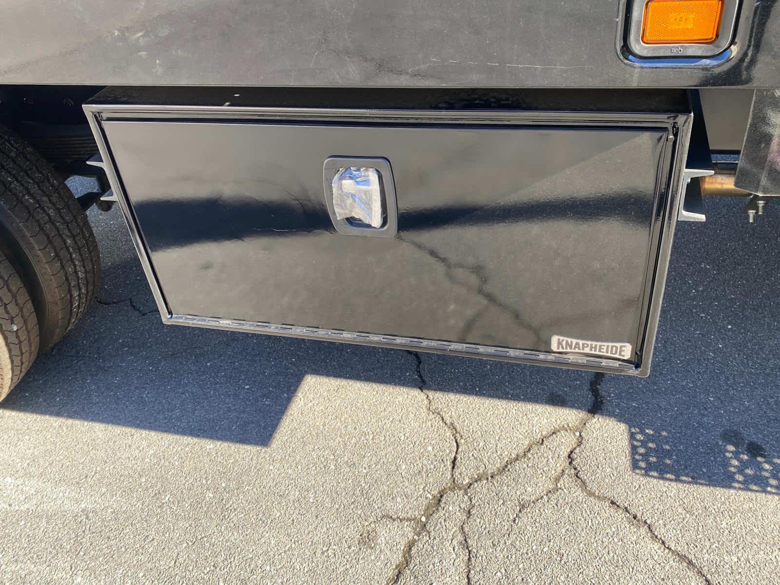 Vehicle image 30 of 41