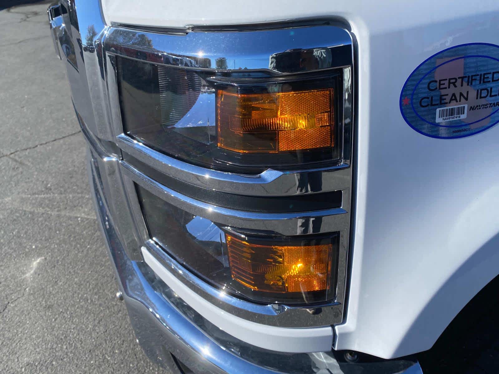 Vehicle image 38 of 41
