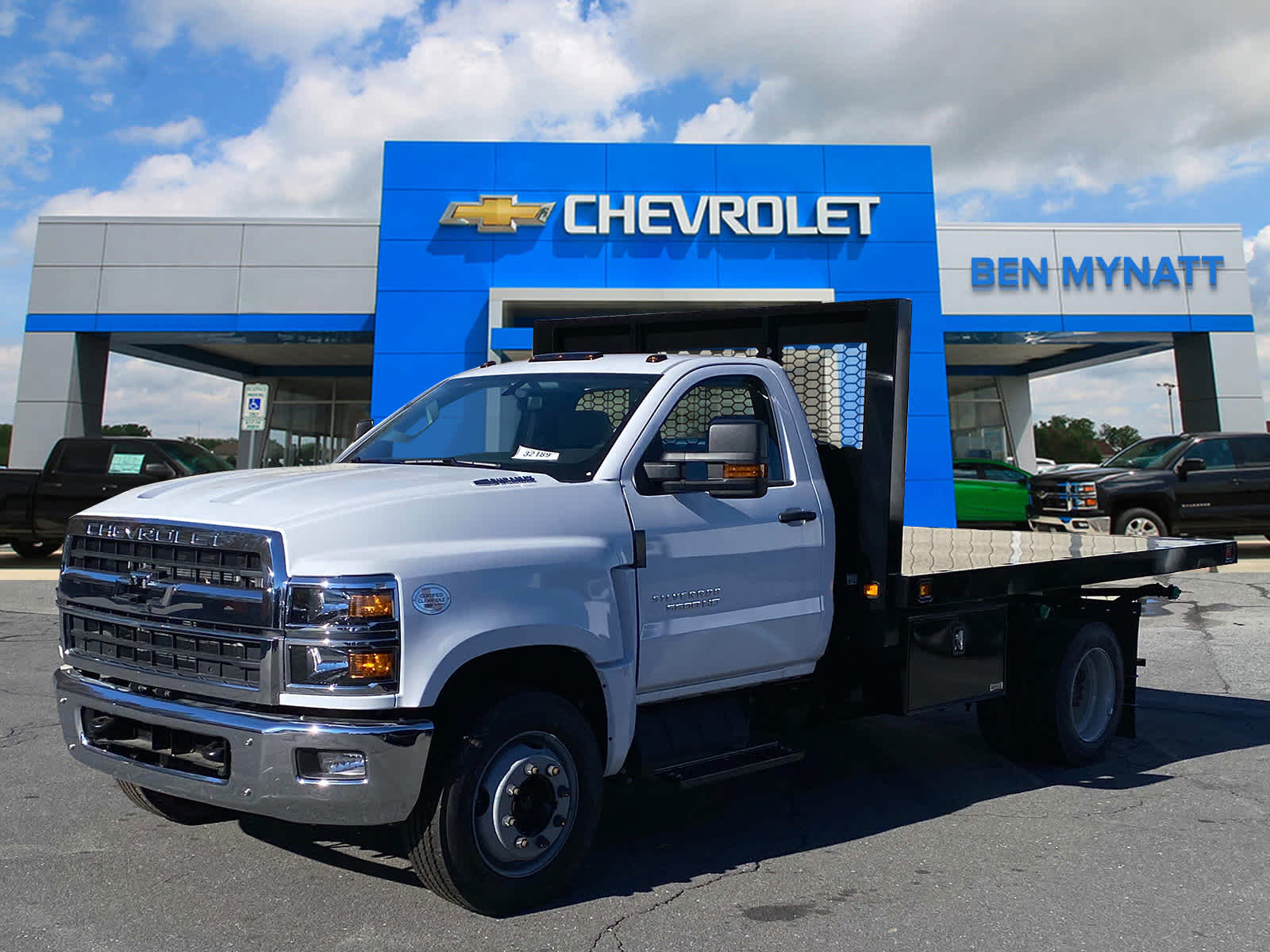 Vehicle image 3 of 41