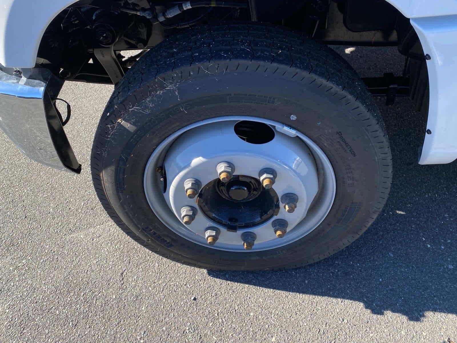 Vehicle image 41 of 41