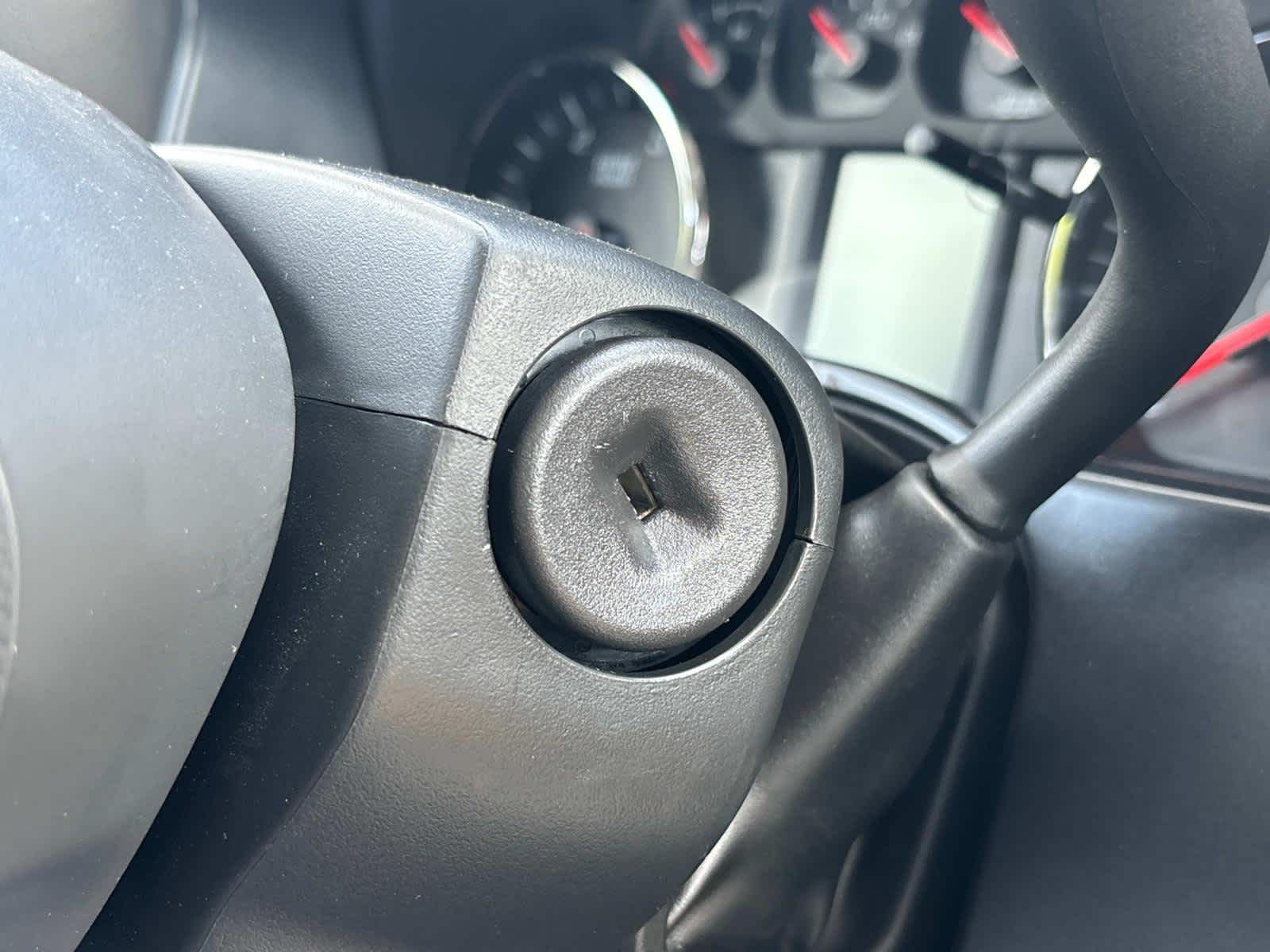 Vehicle image 17 of 38