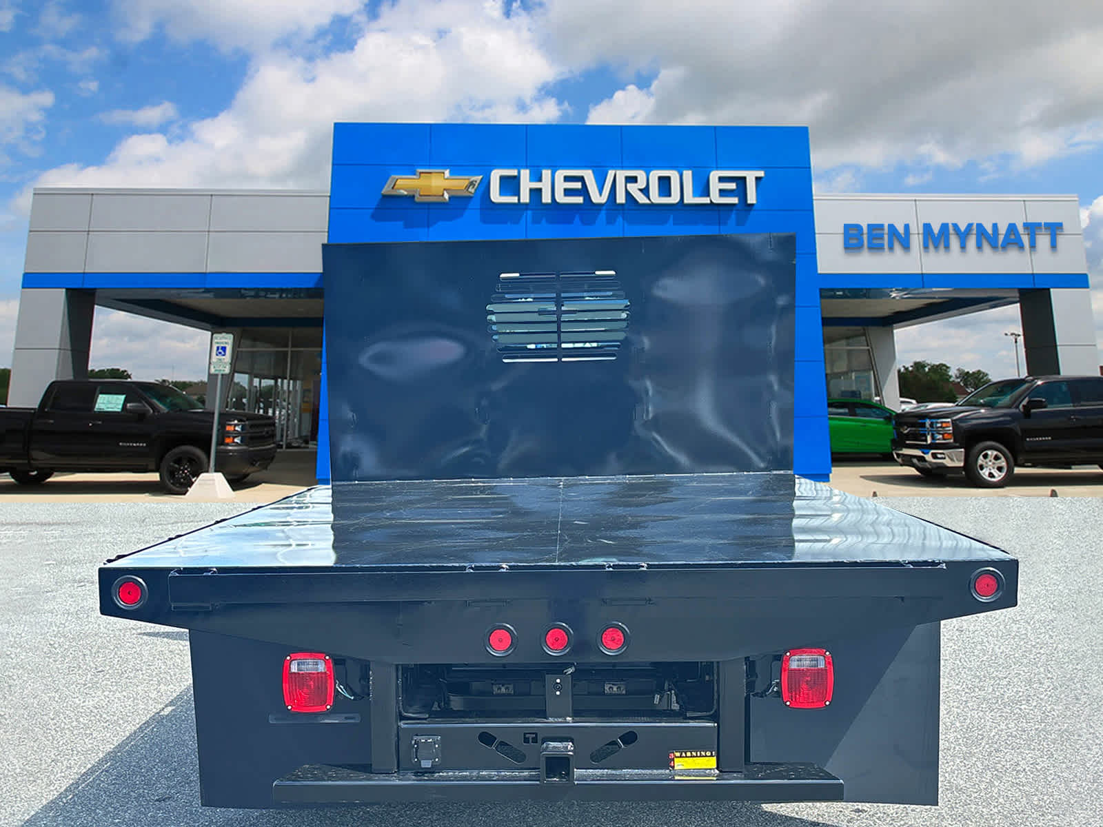Vehicle image 6 of 38