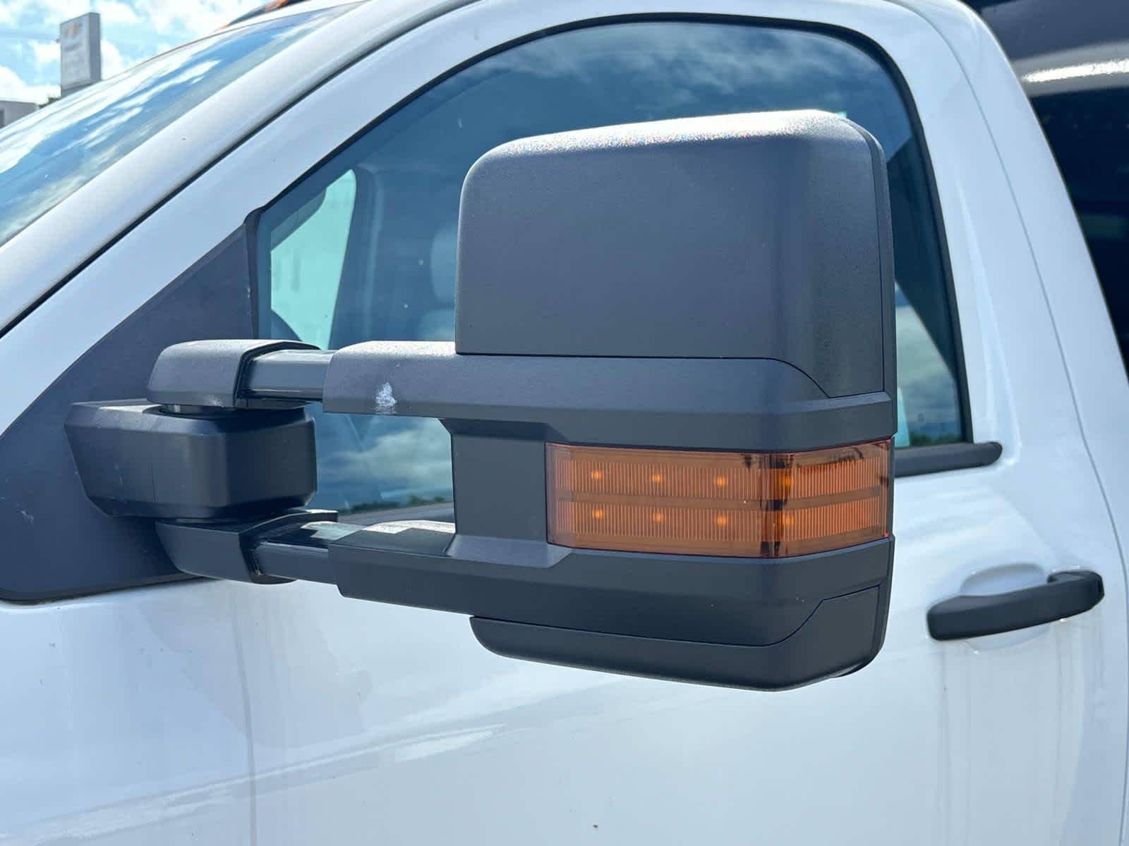 Vehicle image 37 of 38
