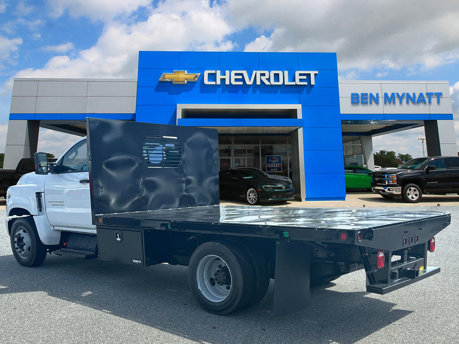 Vehicle image 5 of 38
