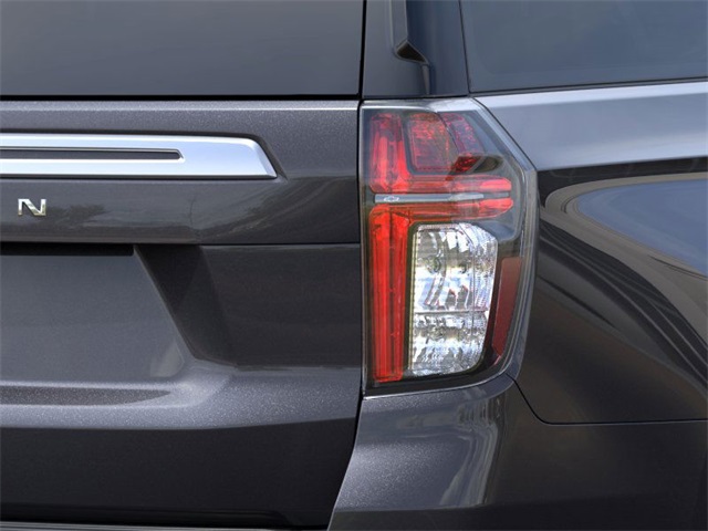 Vehicle image 11 of 24
