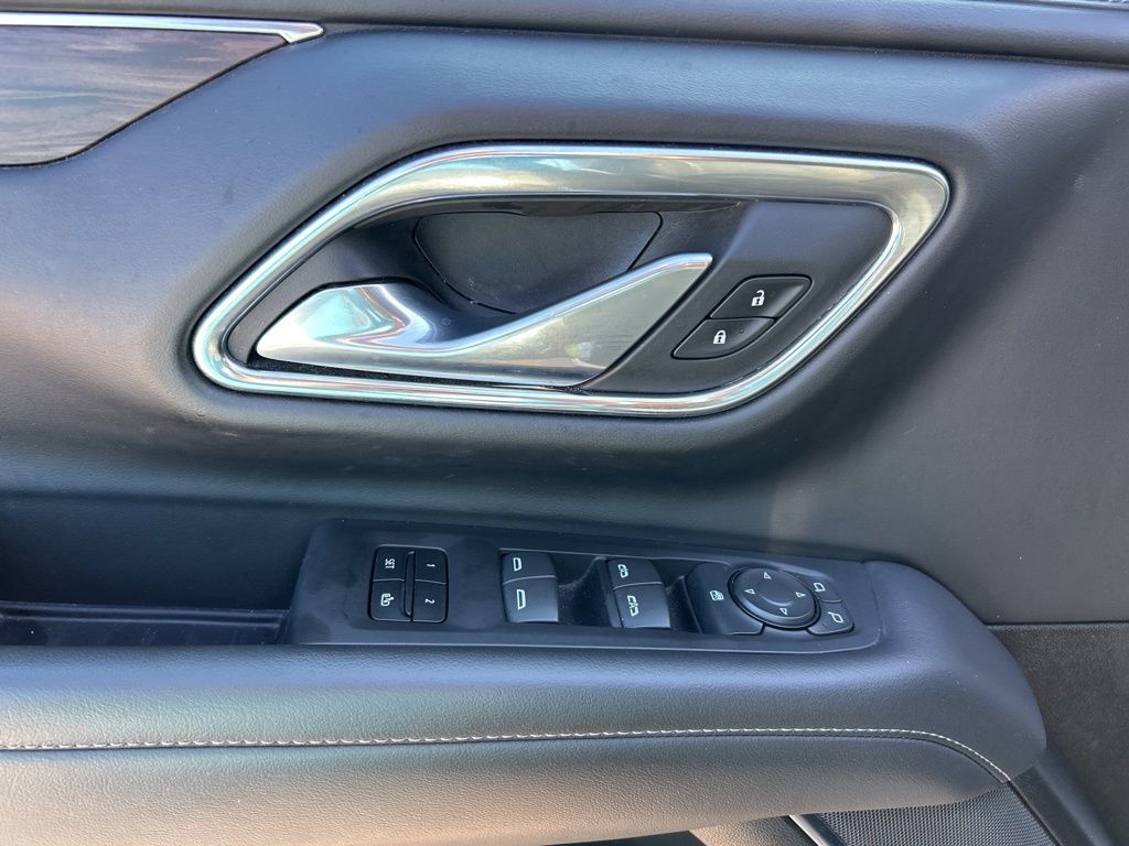 2023 Chevrolet Tahoe LT Image 29 of 47