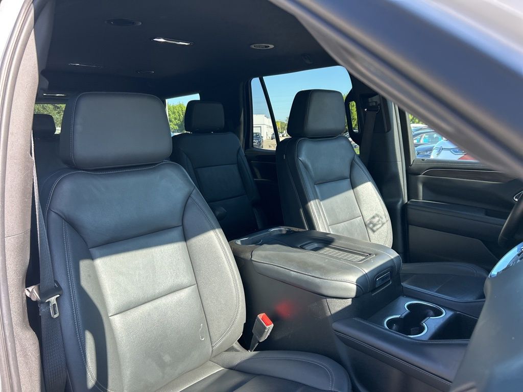 2023 Chevrolet Tahoe LT Image 13 of 47