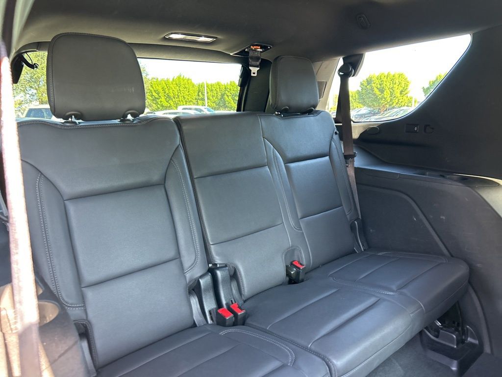 2023 Chevrolet Tahoe LT Image 14 of 47