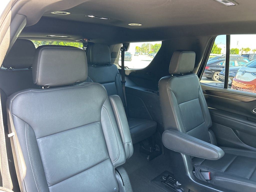 2023 Chevrolet Tahoe LT Image 12 of 47