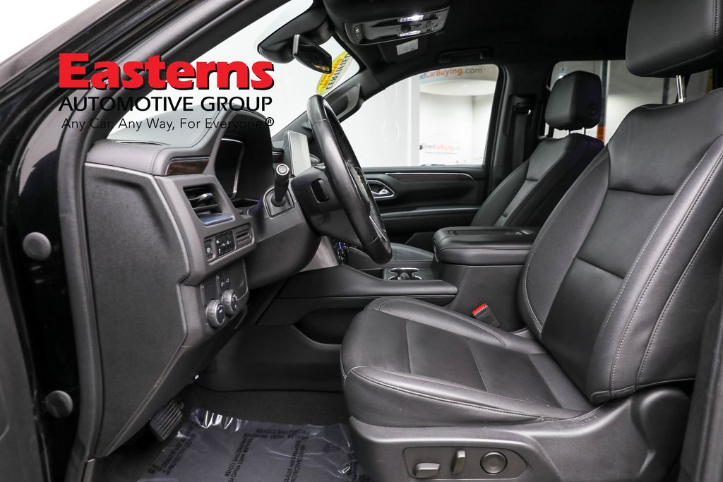 Vehicle image 46 of 64