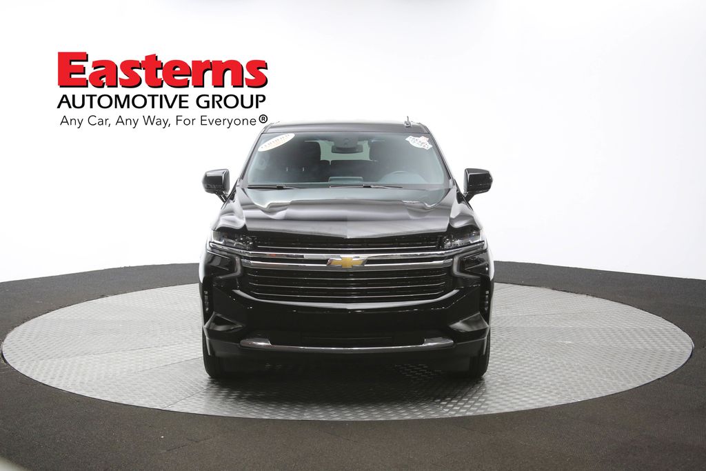Vehicle image 8 of 64