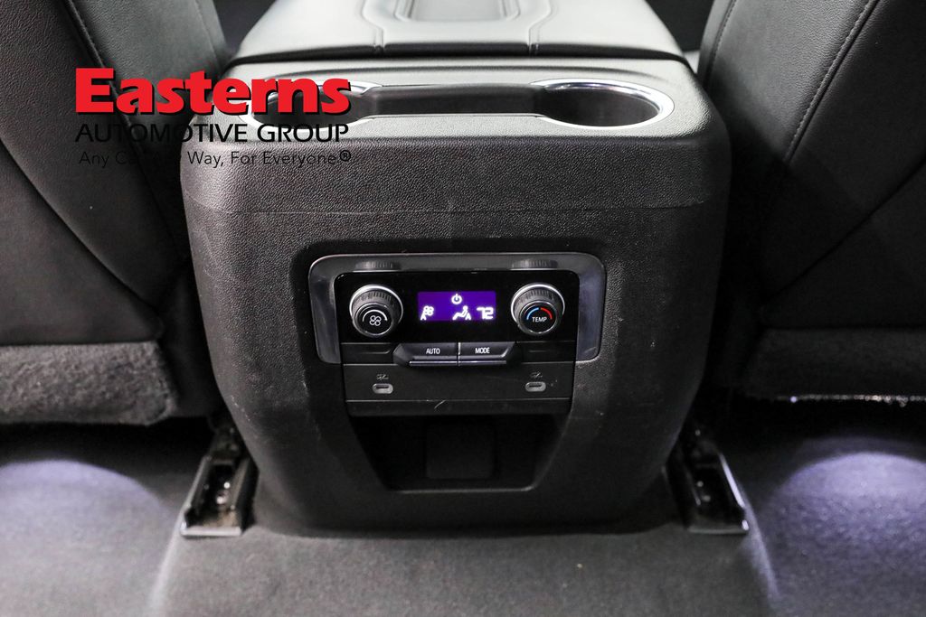 Vehicle image 52 of 64