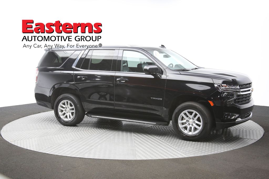 Vehicle image 11 of 64