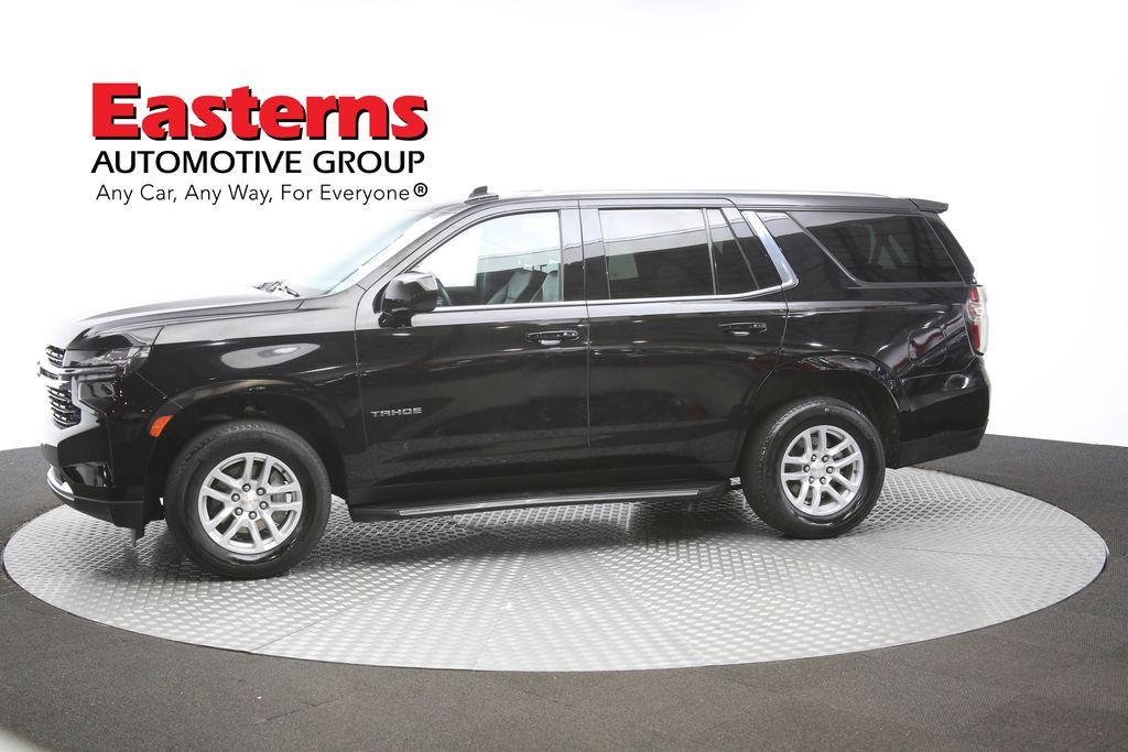 Vehicle image 6 of 64