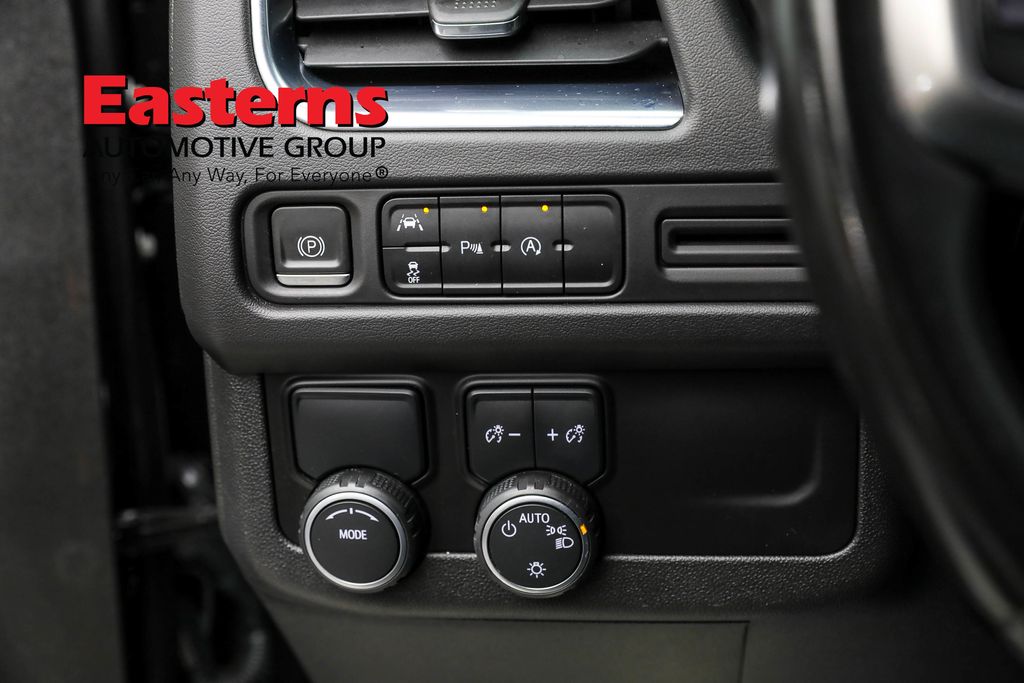 Vehicle image 48 of 65