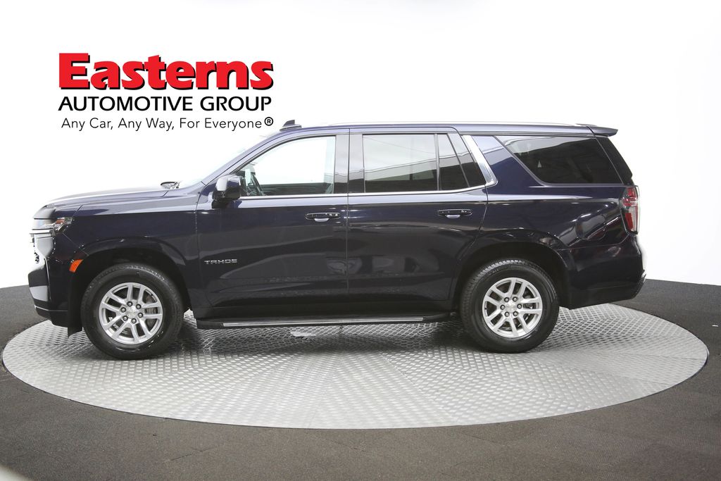 Vehicle image 36 of 65