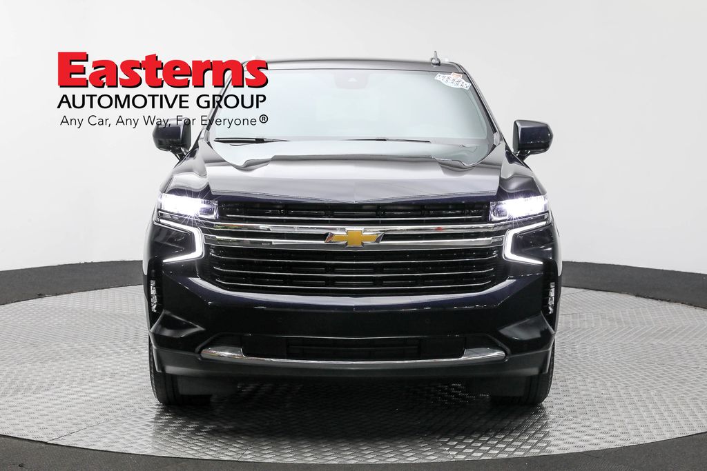 Vehicle image 10 of 65