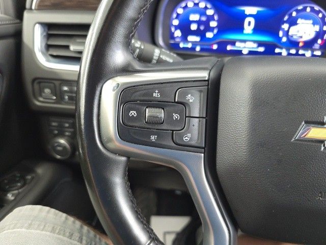 Vehicle image 19 of 23