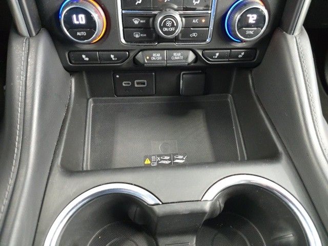 Vehicle image 21 of 23