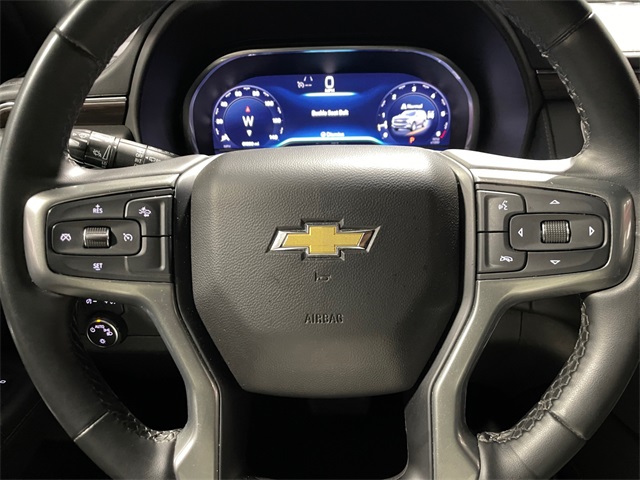 Vehicle image 12 of 19