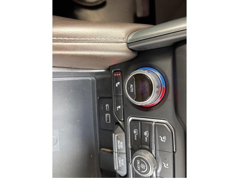 2023 Chevrolet Tahoe LT Image 29 of 35