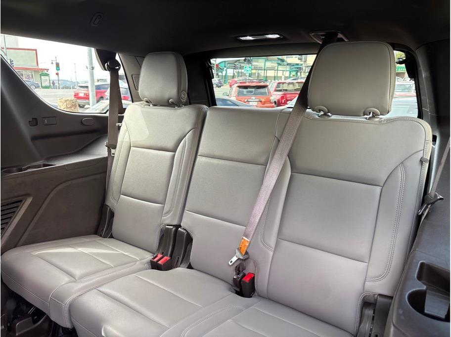 2023 Chevrolet Tahoe LT Image 9 of 35