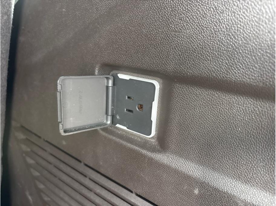 2023 Chevrolet Tahoe LT Image 25 of 35