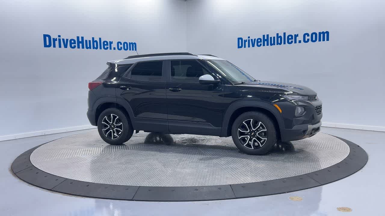 Vehicle image 7 of 43