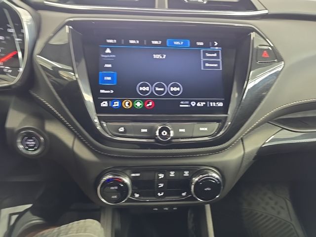 Vehicle image 15 of 22