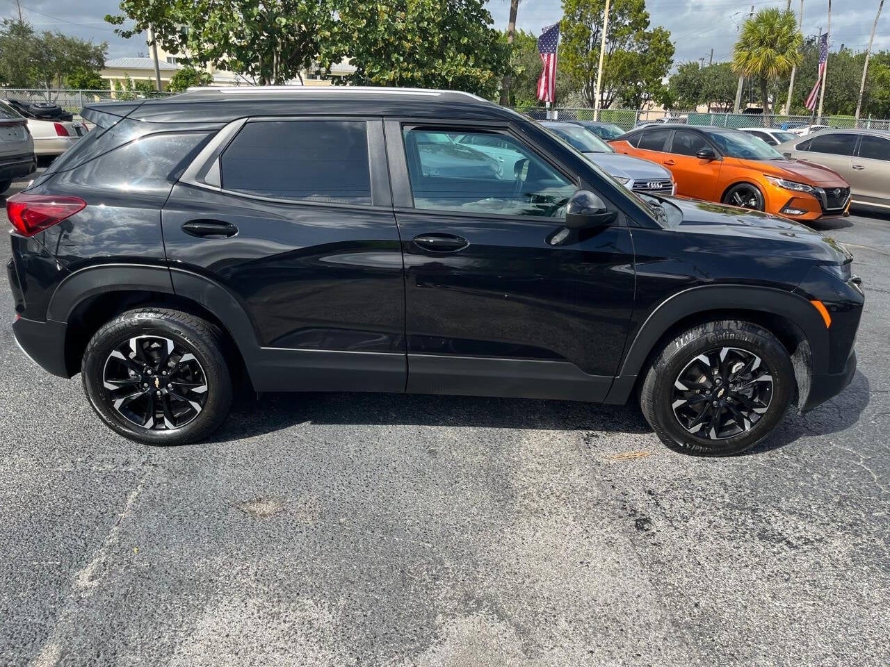 Vehicle image 7 of 45