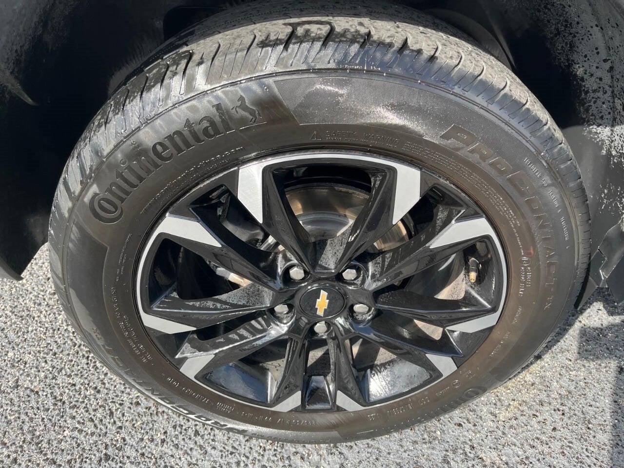 Vehicle image 29 of 45