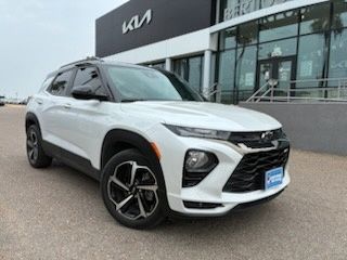 2023 Chevrolet Trailblazer RS Image 3 of 17