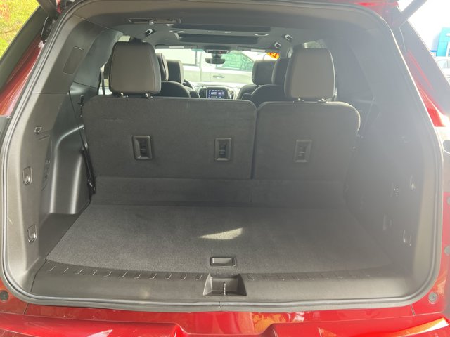 Vehicle image 32 of 36
