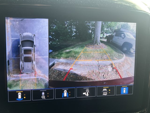 Vehicle image 24 of 36