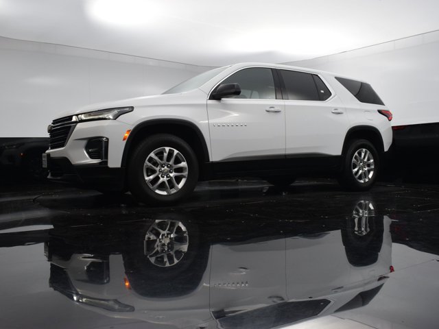 Vehicle image 19 of 42