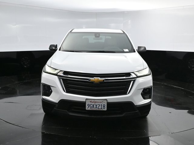 Vehicle image 7 of 42